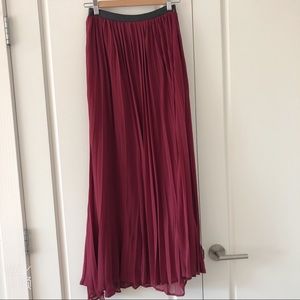 AF pleated skirt